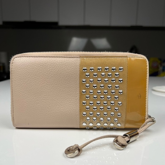 Jimmy Choo Long Zip Around Wallet - Picture 2 of 9